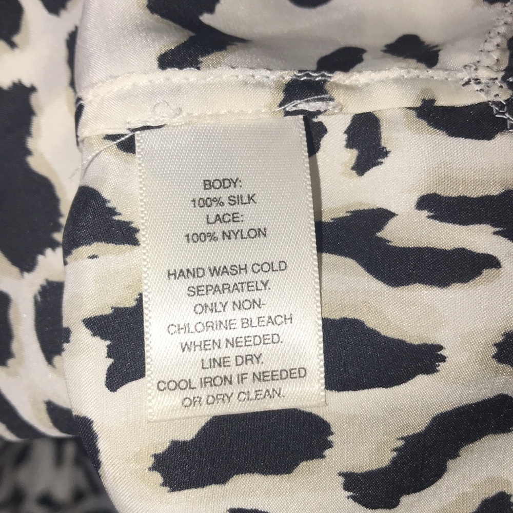 Women’s WHBM Silk Top - Picture 8 of 8